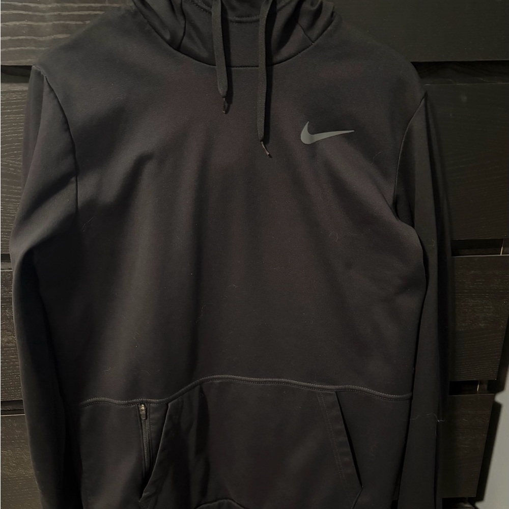 Nike Men’s Black Dri-FIT Pullover Hoodie